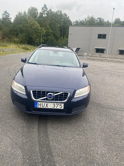 Volvo V70 2011 photo 4