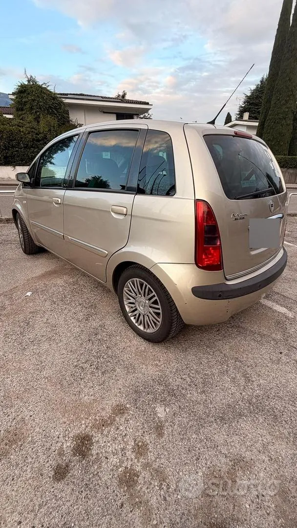 Lancia Musa 2006 photo 2