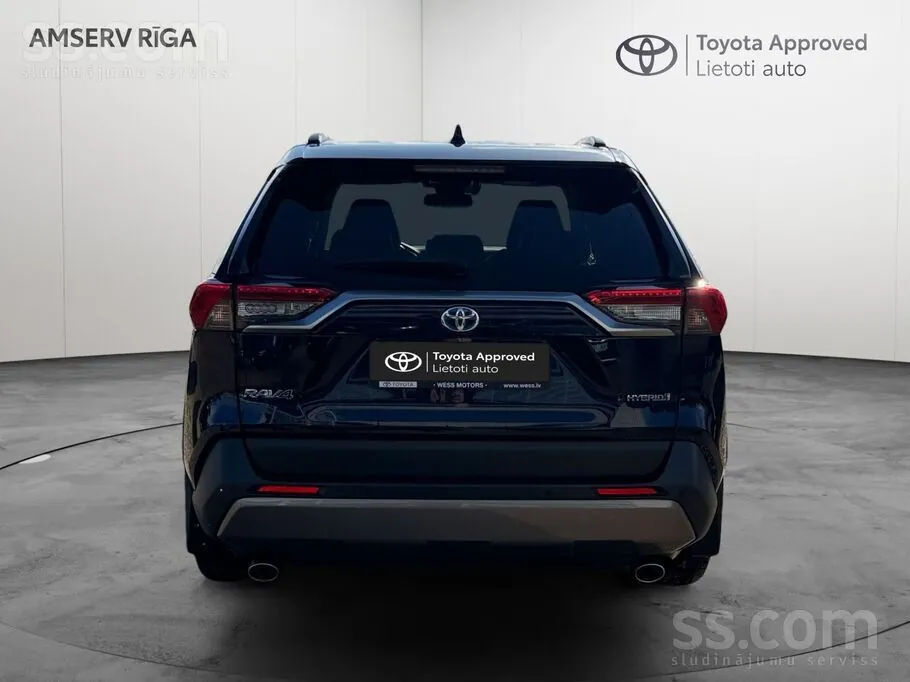 Toyota Rav4 2021 photo 4