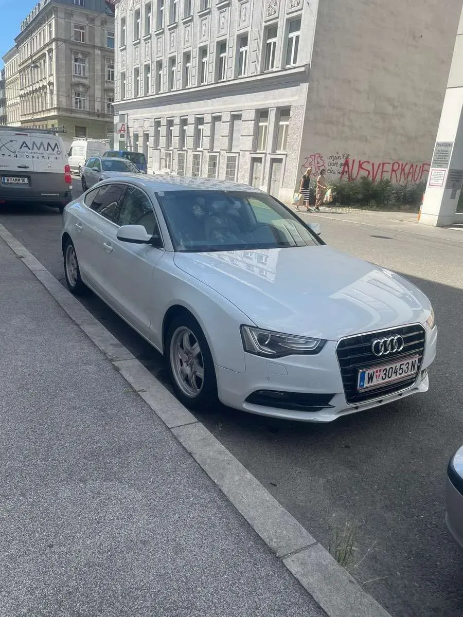 Audi A5 2016 photo 2