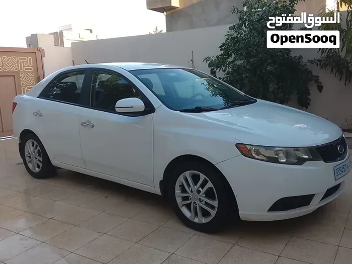 Kia Forte 2012 photo 4
