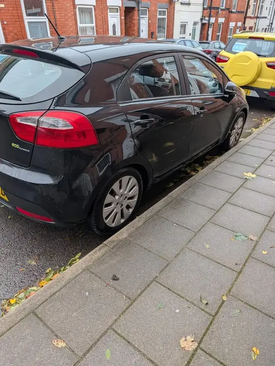 Kia Rio 2013 photo 3