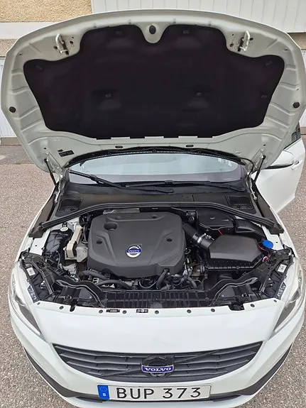 Volvo S60 2014 photo 4