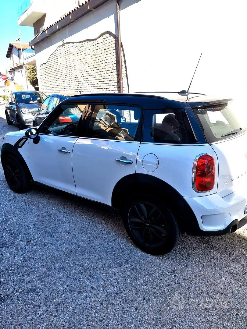 Mini Countryman 2013 photo 2