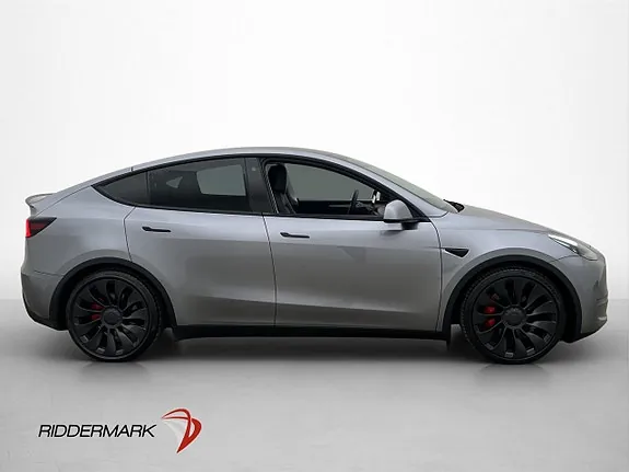 Tesla Model Y 2023 photo 5