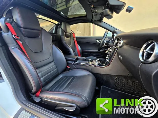 Mercedes-Benz Slc 2018 photo 5