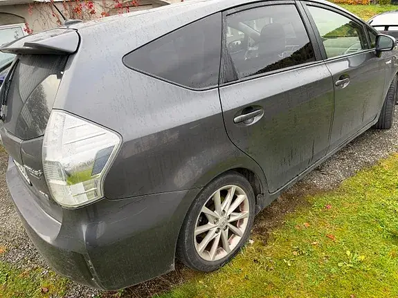 Toyota Prius 2013 photo 4