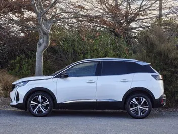 Peugeot 3008 2022 photo 5
