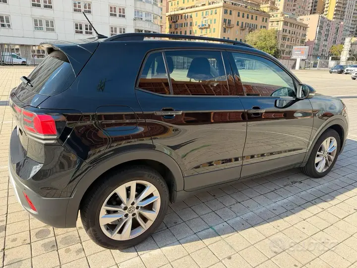 Volkswagen T-Cross 2024 photo 2