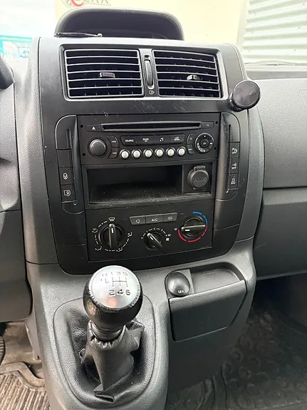 Citroen Jumpy 2015 photo 4