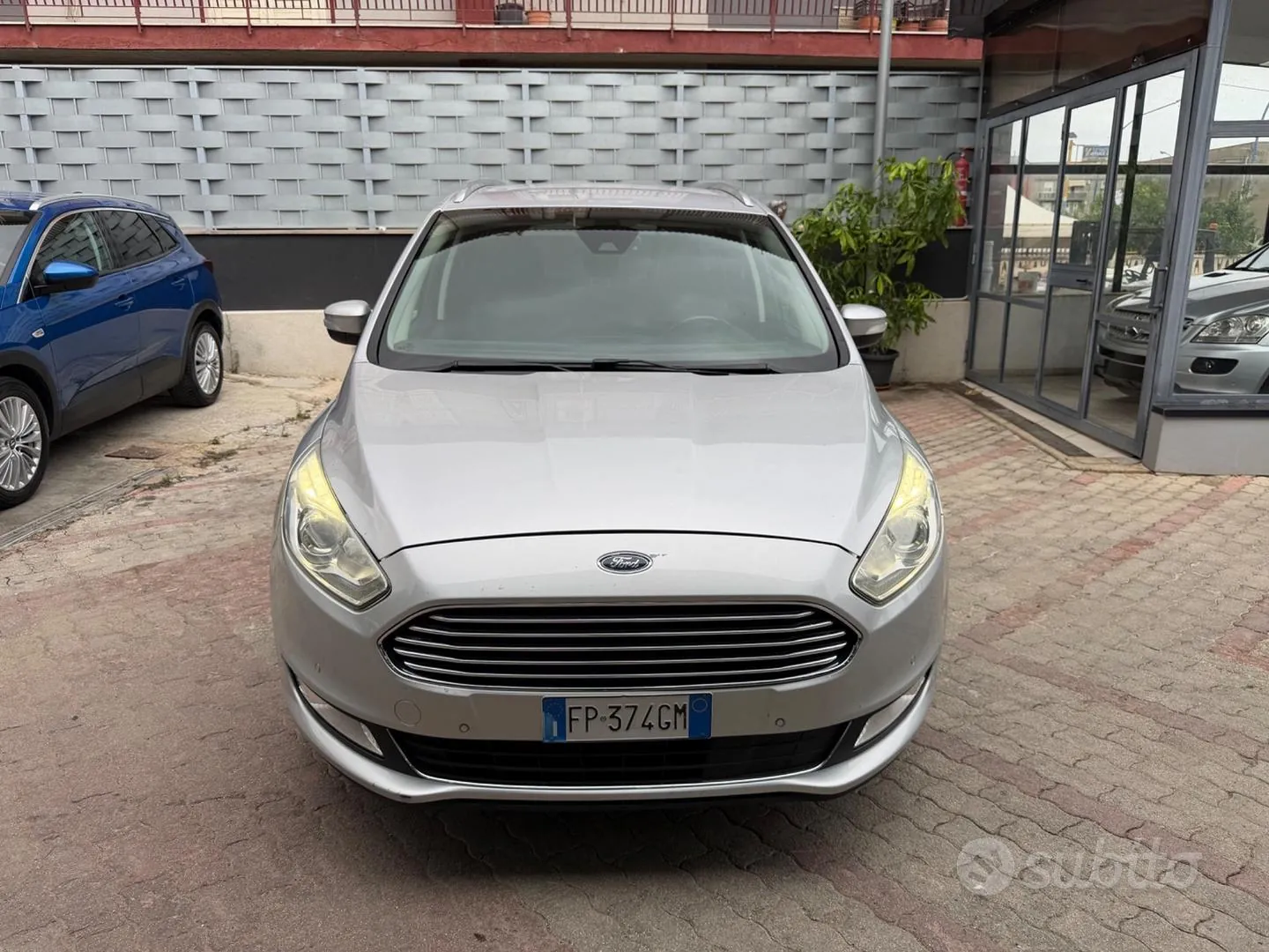 Ford Galaxy 2018 photo 2