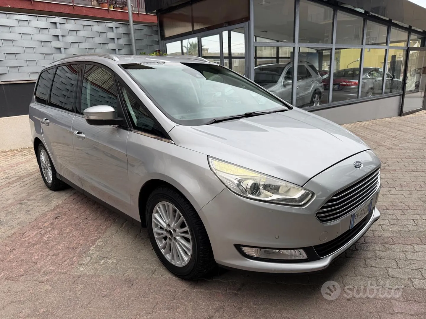 Ford Galaxy 2018 photo 3