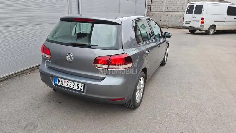 Volkswagen Golf 6 2012 photo 4