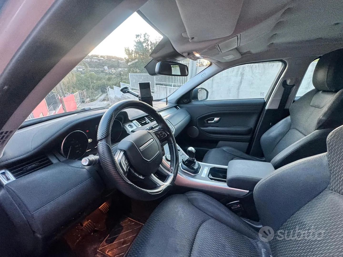 Land Rover Range Rover Evoque 2016 photo 3