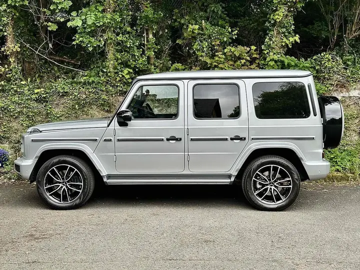 Mercedes-Benz G-Class 2023 photo 3