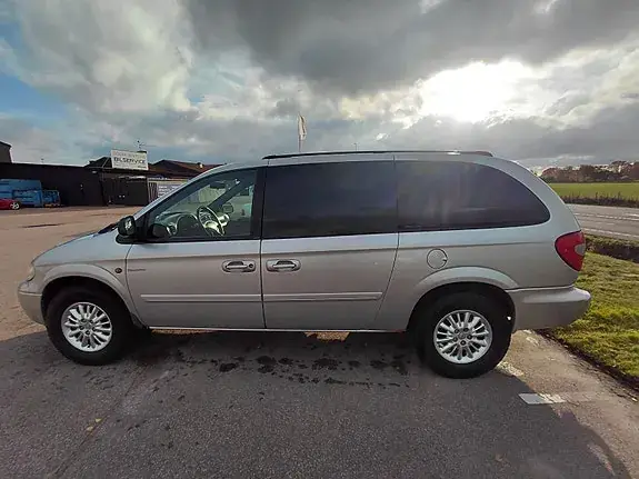 Chrysler Grand Voyager 2006 photo 3