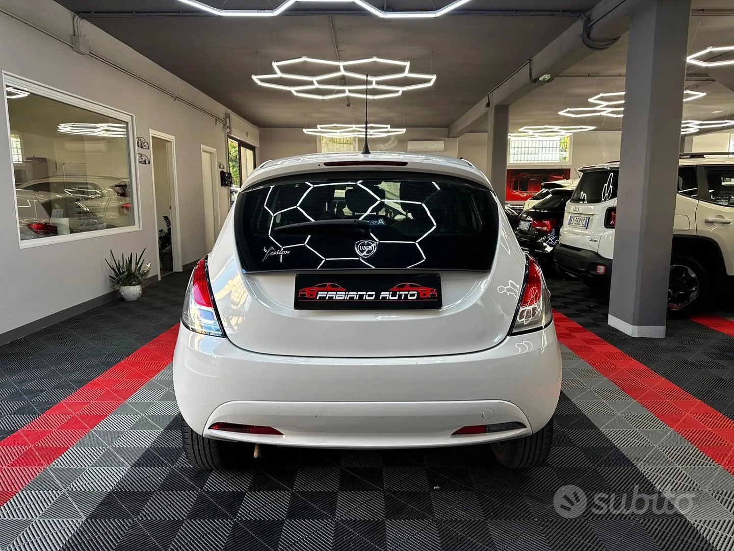 Lancia Ypsilon 2017 photo 5