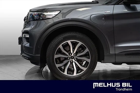 Ford Explorer 2023 photo 5