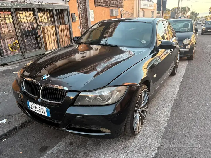 BMW 320 2007 photo 2