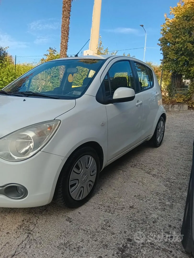 Opel Agila