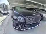 Bentley Bentayga 2023 photo 4