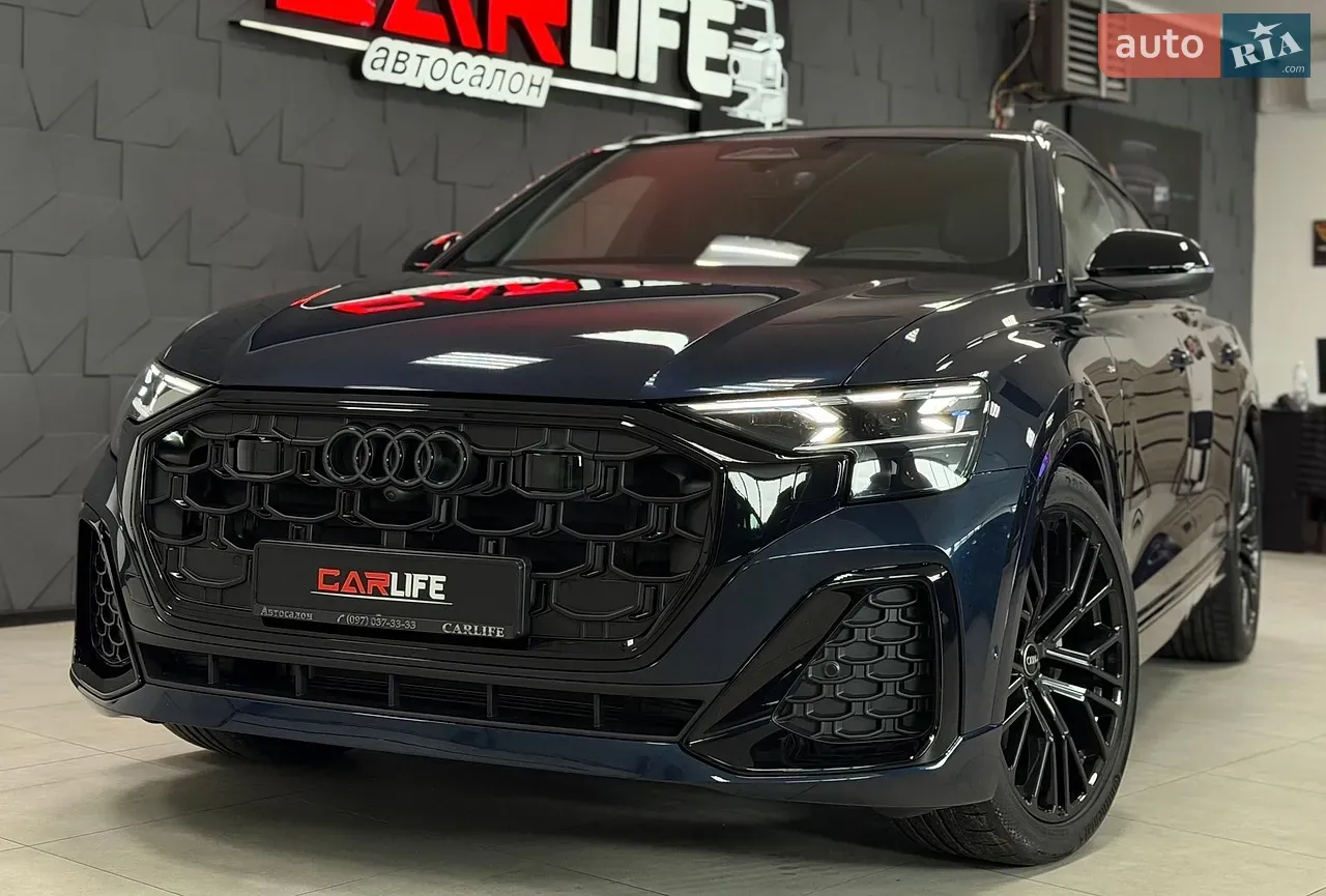 Audi Q8