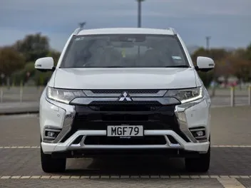 Mitsubishi Outlander 2019 photo 4