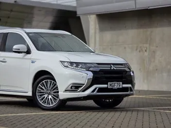 Mitsubishi Outlander 2019 photo 5