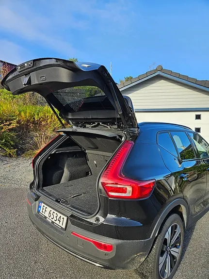 Volvo Xc40 2023 photo 4
