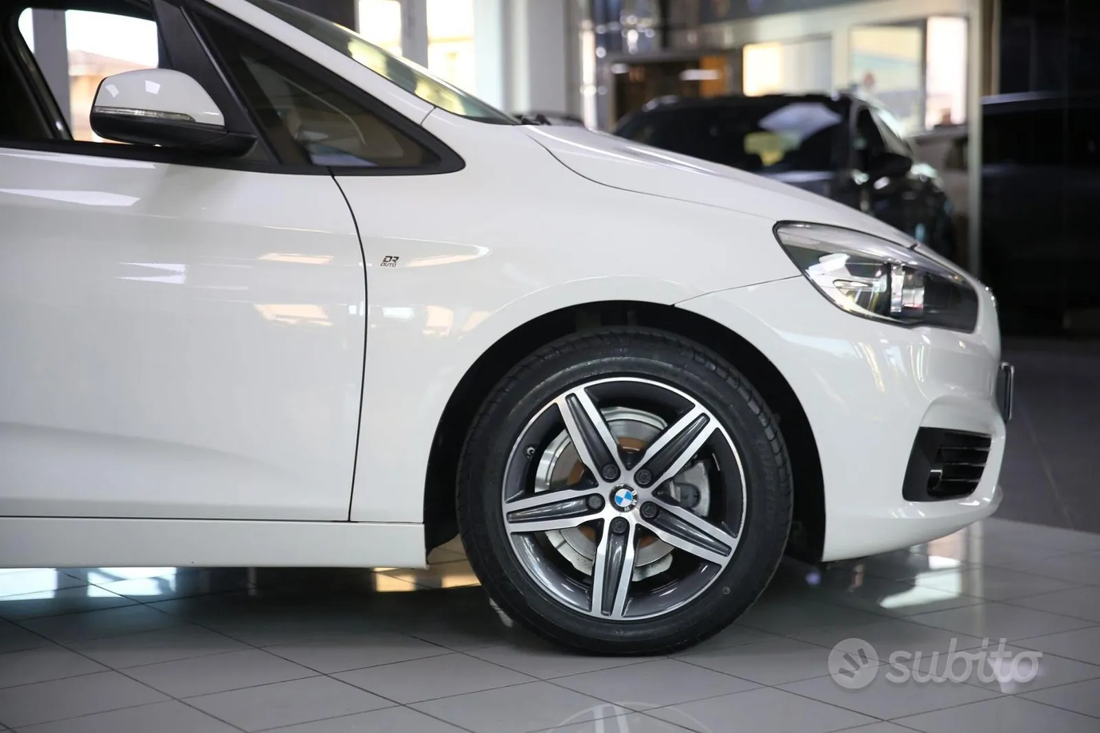 BMW 218D Active Tourer 2016 photo 4