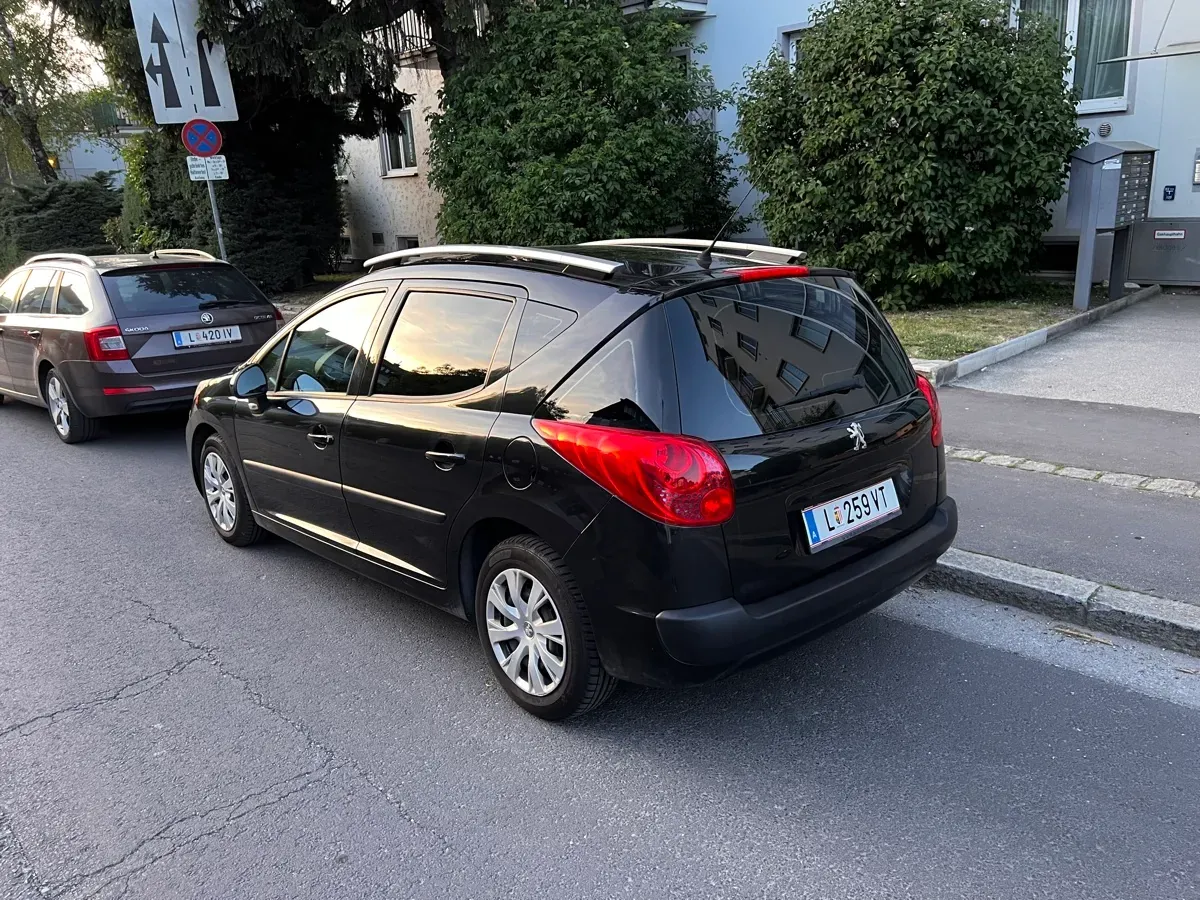 Peugeot 207