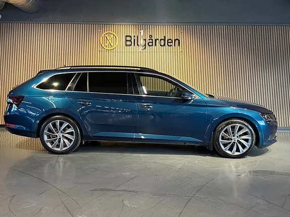 Skoda Superb 2019 photo 3