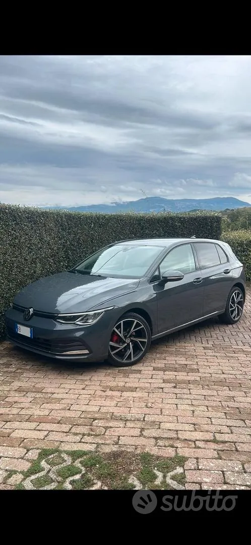 Volkswagen Golf 2025 photo 4