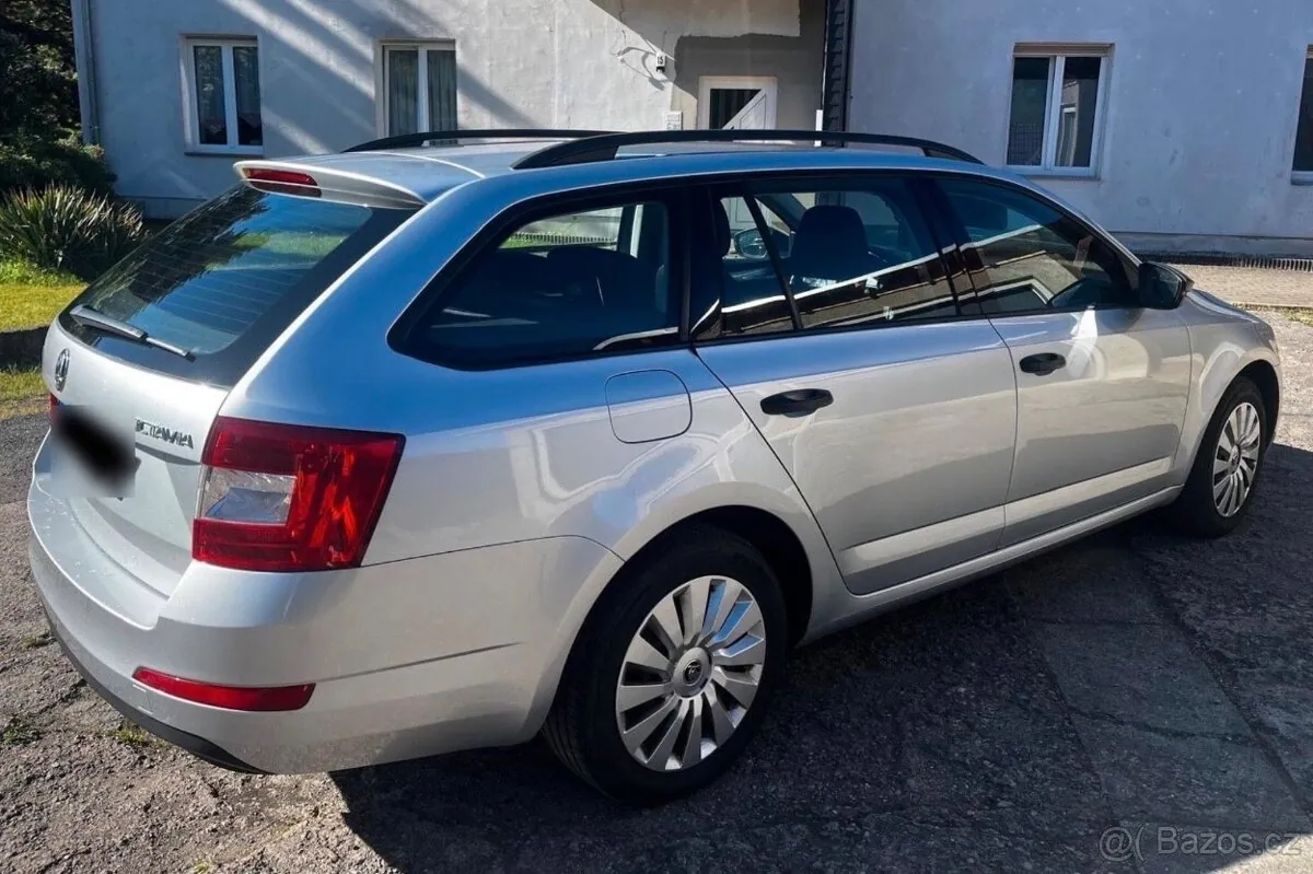 Skoda Octavia 2015 photo 3