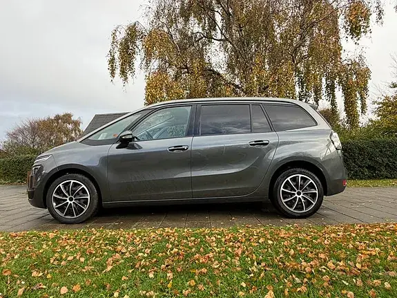 Citroen Grand C4 Picasso 2016 photo 2