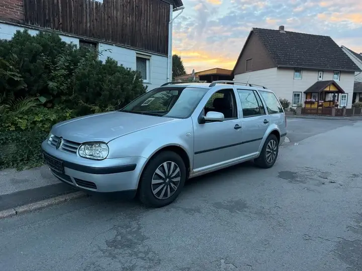 Volkswagen Golf 4