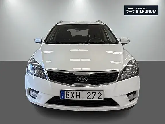 Kia Ceed 2010 photo 2