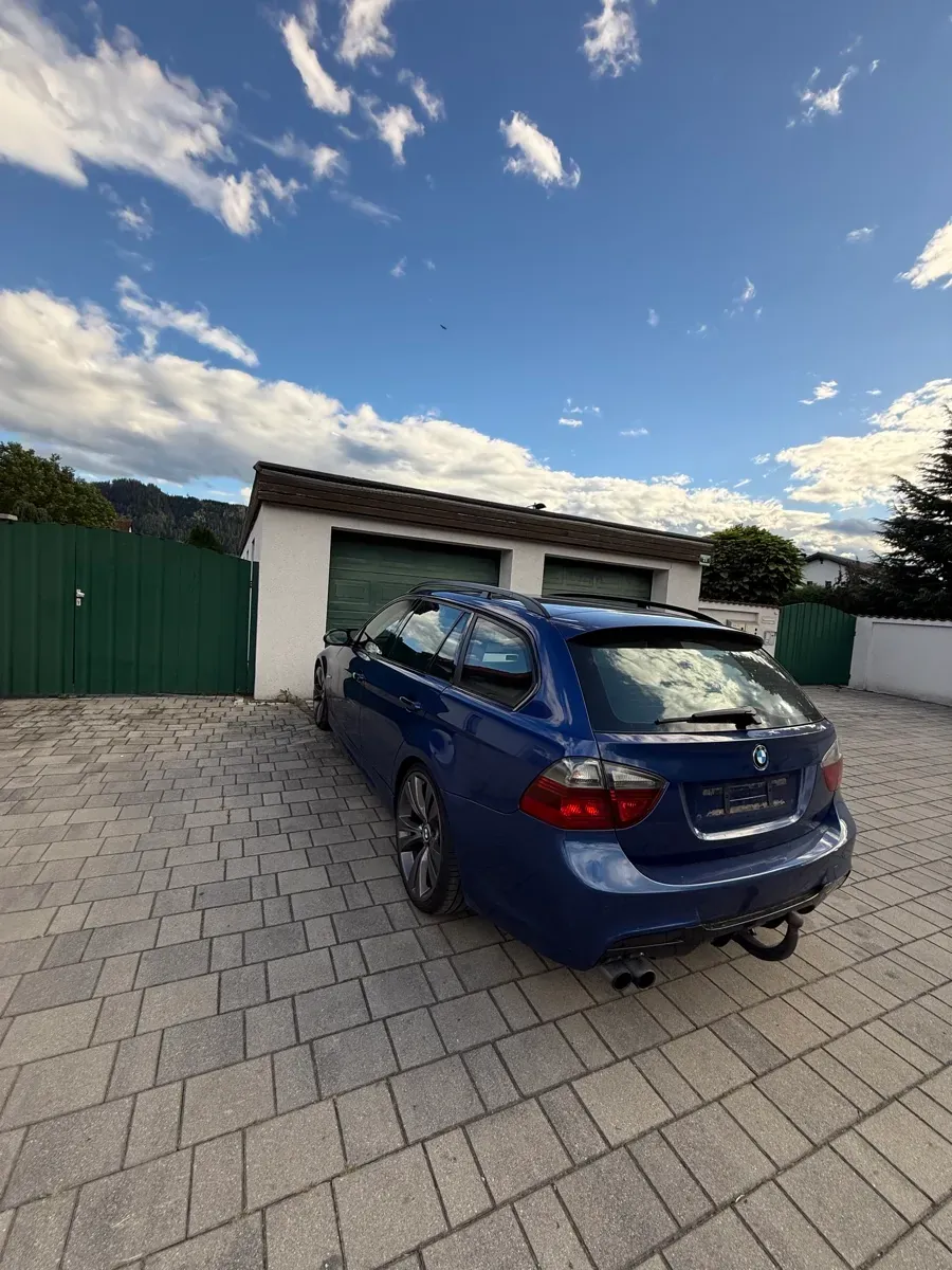 BMW E91 2007 photo 2