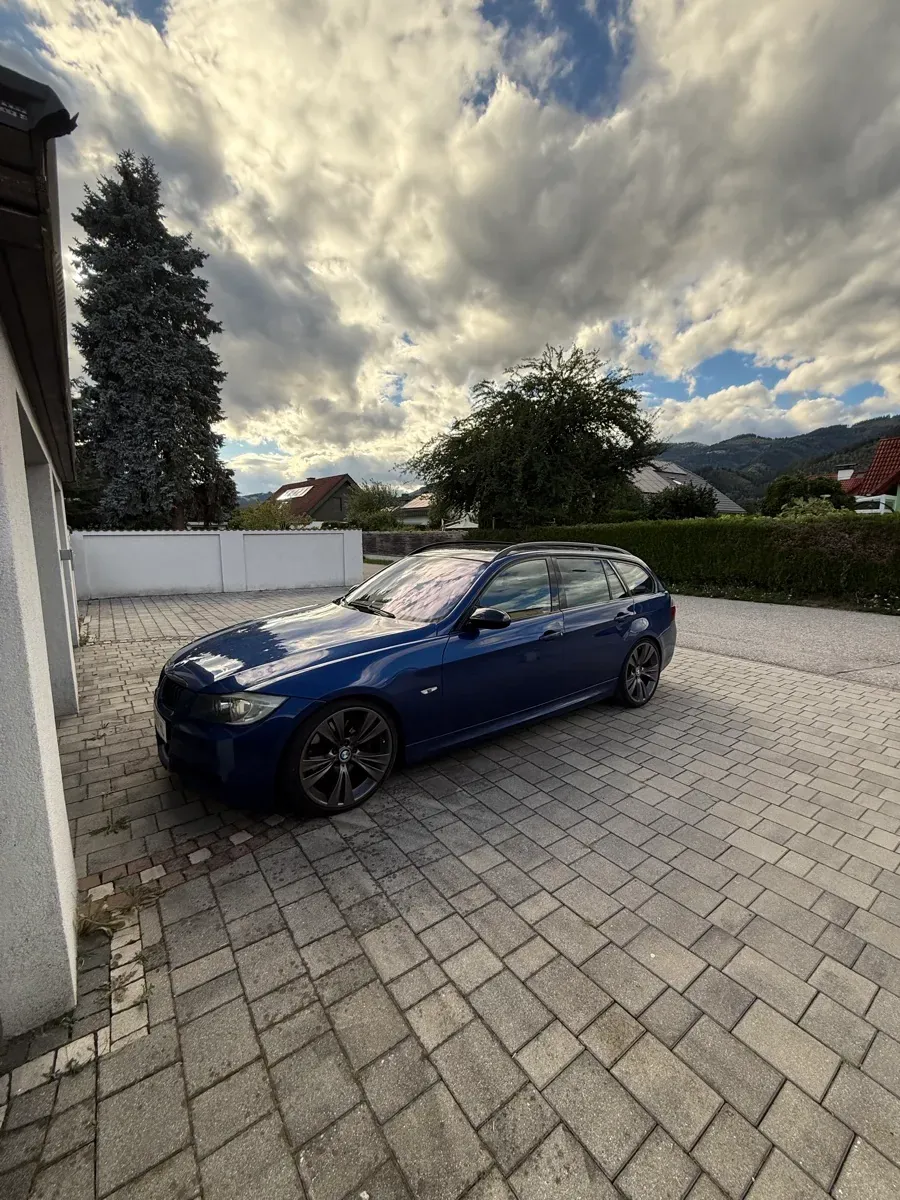 BMW E91 2007 photo 3