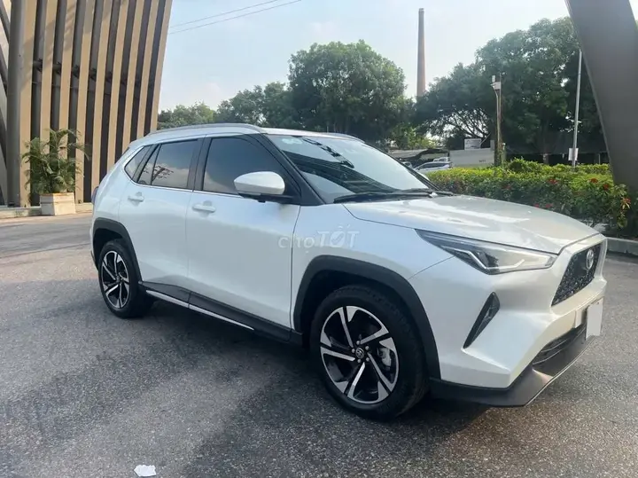 Toyota Yaris Cross 2025 photo 2