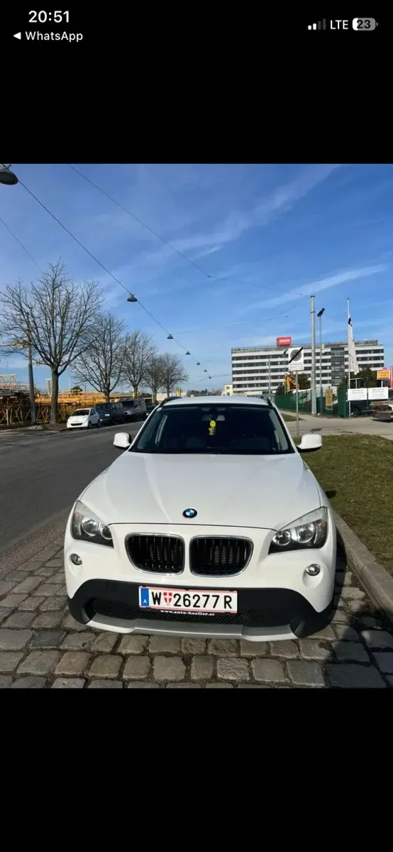 BMW X1 2012 photo 2