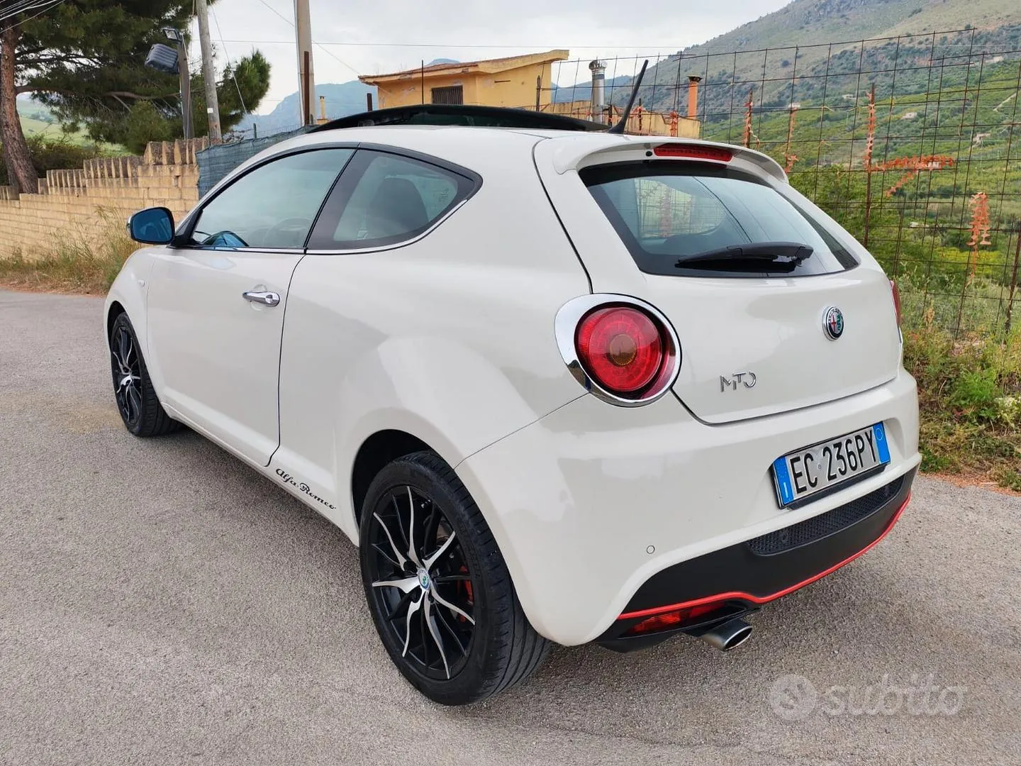 Alfa Romeo Mito 2010 photo 4