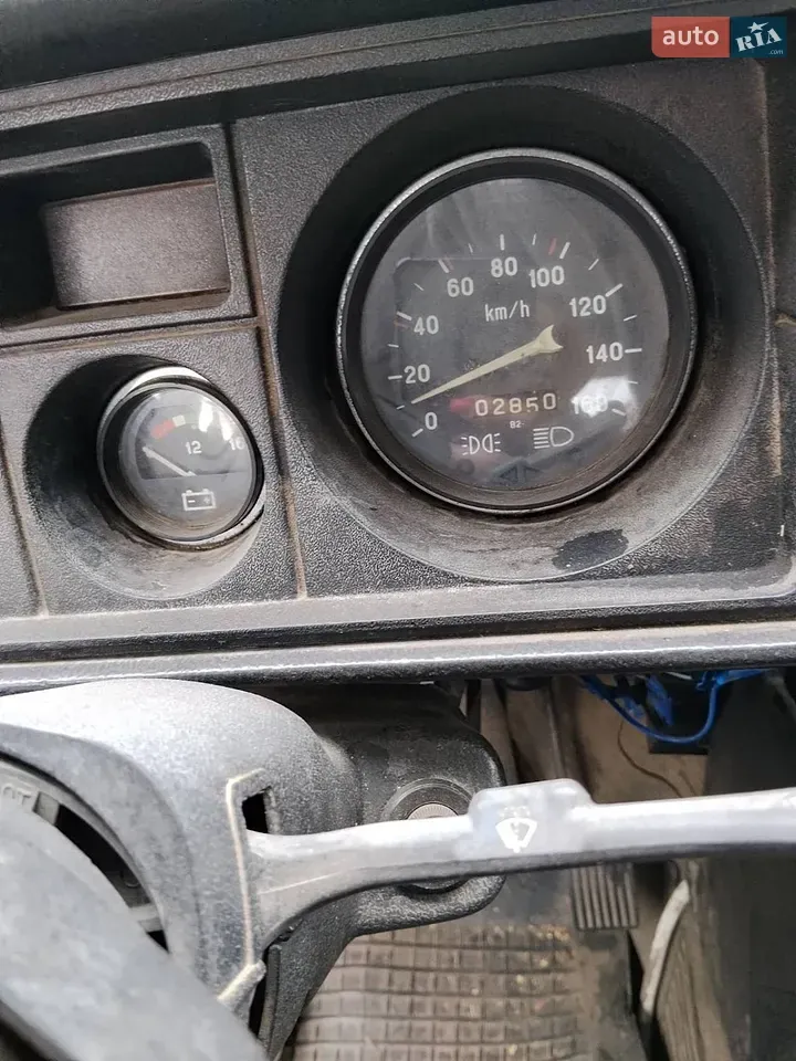 Lada 2105 1987 photo 4