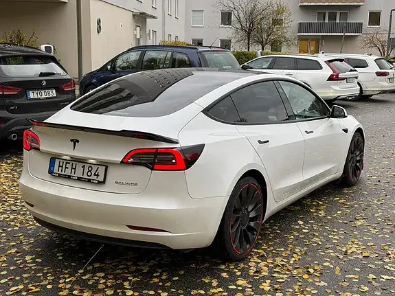 Tesla Model 3 2021 photo 4