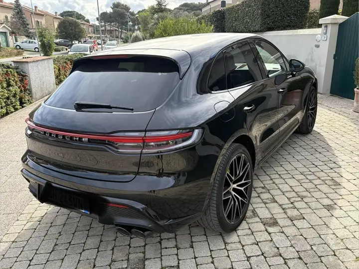 Porsche Macan 2022 photo 3