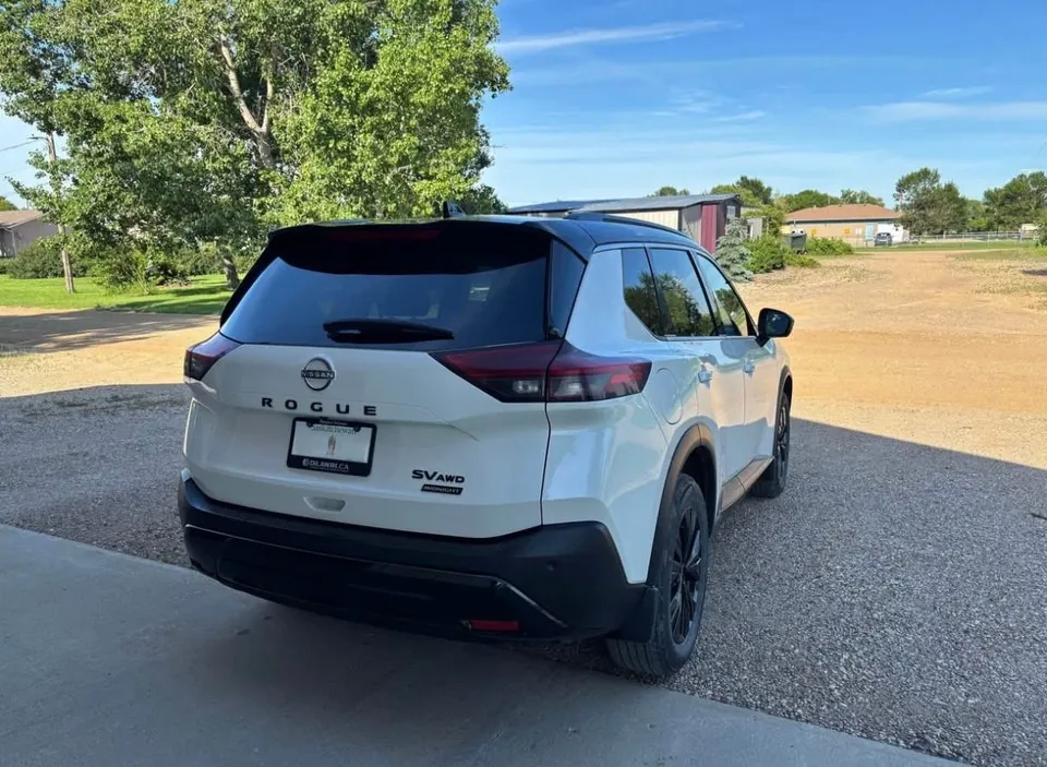 Nissan Rogue 2023 photo 4