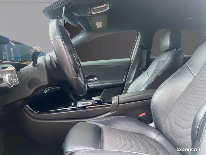 Mercedes-Benz A-Class 2018 photo 4