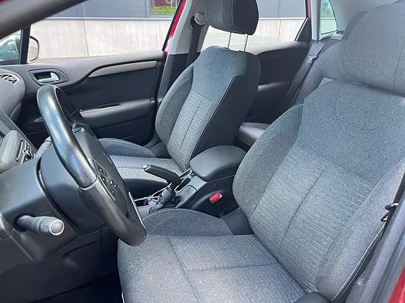 Citroen C4 2016 photo 3