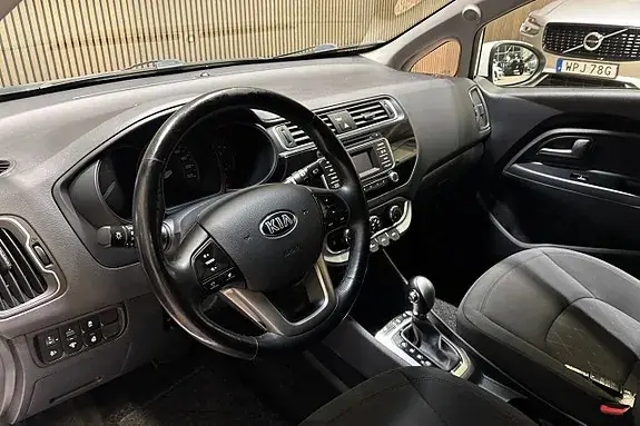 Kia Rio 2016 photo 5
