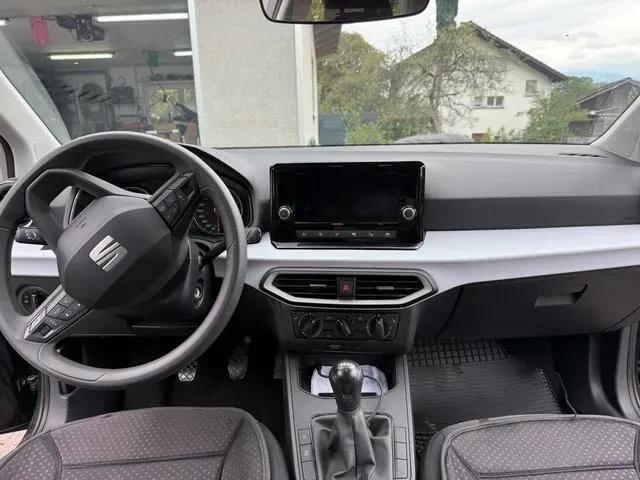 Seat Arona 2022 photo 2